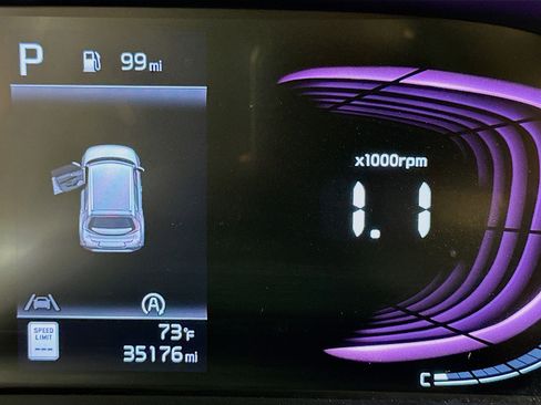 Used 2025 Kia Soul LX w/ LX Technology Package image 19