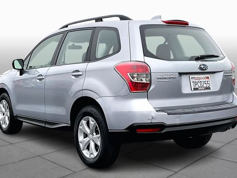 Used 2016 Subaru Forester 2.5i w/ Alloy Wheel Package image 11