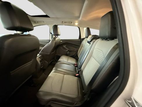 Used 2017 Ford Escape Titanium image 25