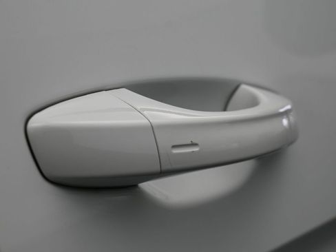 Used 2024 Volkswagen Atlas Cross Sport SE image 38