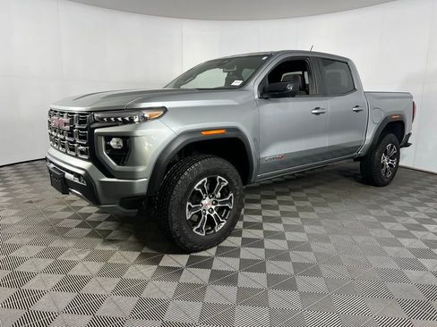 Used 2024 GMC Canyon AT4 w/ AT4 Premium Package image 3