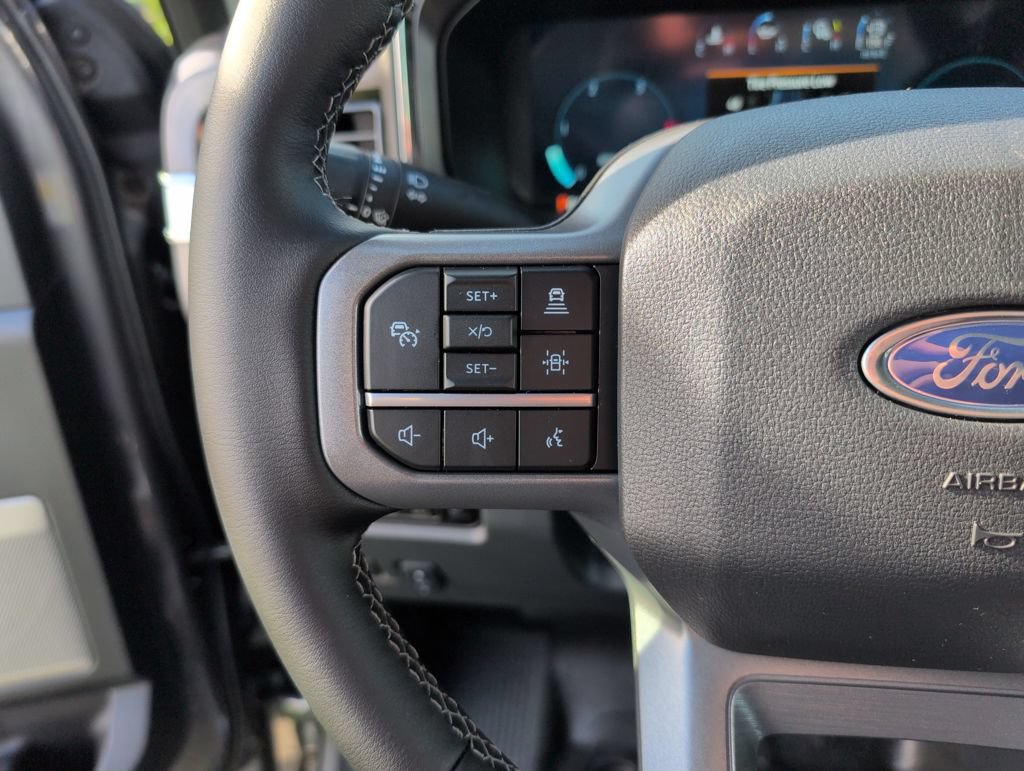 New 2026 Ford F350 Lariat w/ Black Appearance Package AWD/4WD image 31