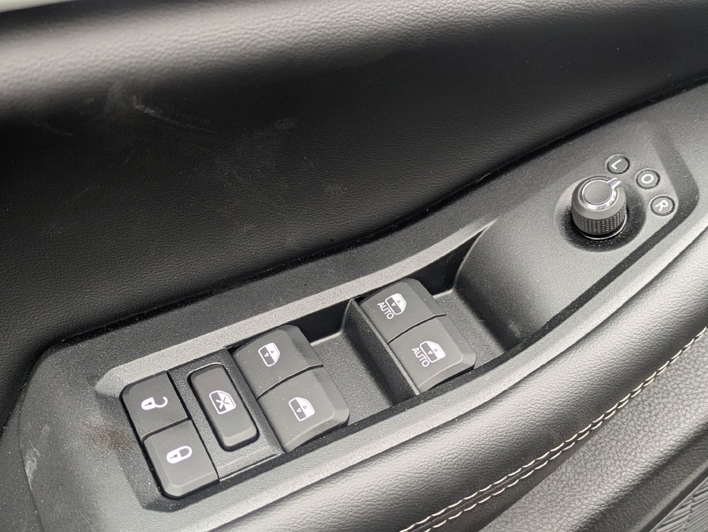 New 2026 Jeep Grand Cherokee Altitude AWD/4WD image 12