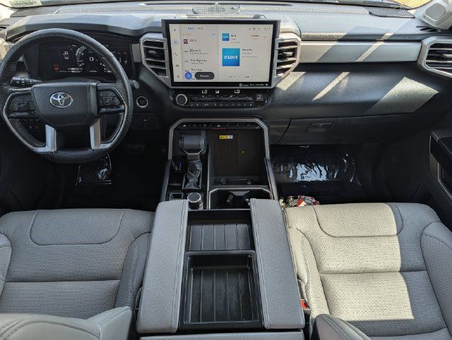 Used 2024 Toyota Tundra Limited AWD/4WD image 11