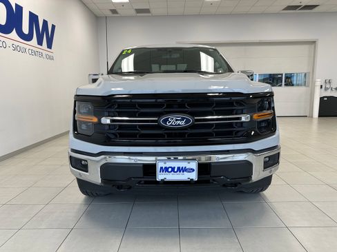 Used 2024 Ford F150 XLT w/ Equipment Group 302A MID image 3