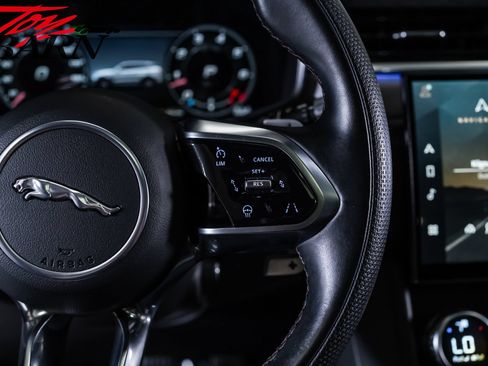 Used 2021 Jaguar F-PACE SVR AWD/4WD image 35