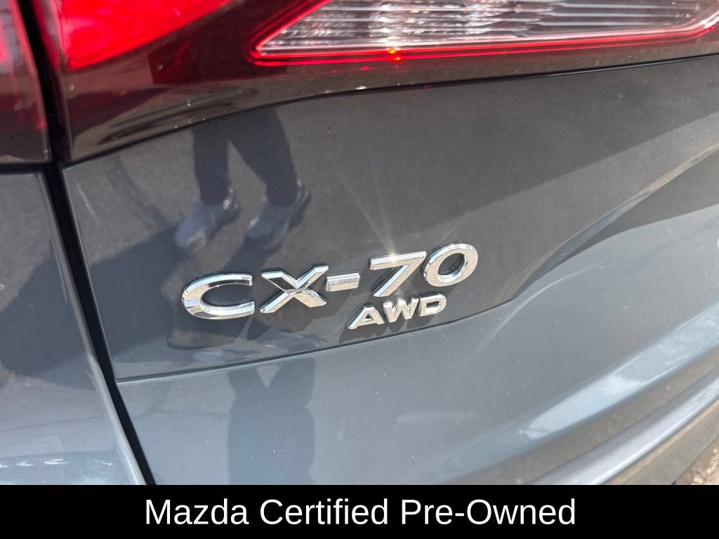 Certified 2025 MAZDA CX-70 Plug-In Hybrid w/ Premium Plus AWD/4WD image 17