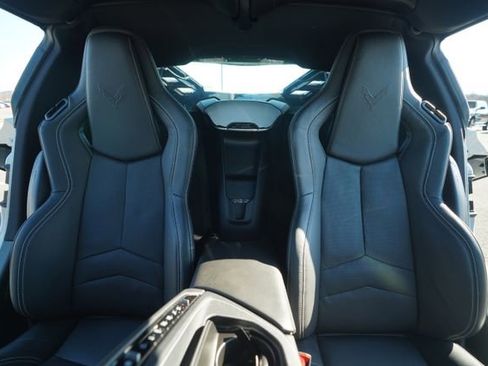 Used 2024 Chevrolet Corvette Stingray Preferred Cpe w/ 2LT image 29