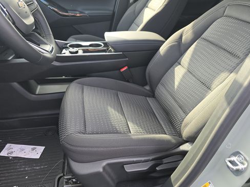 New 2026 Chevrolet Equinox LT w/ Safety and Technology Package image 23