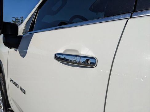 Used 2024 Chevrolet Silverado 2500 LTZ w/ LTZ Plus Package image 29