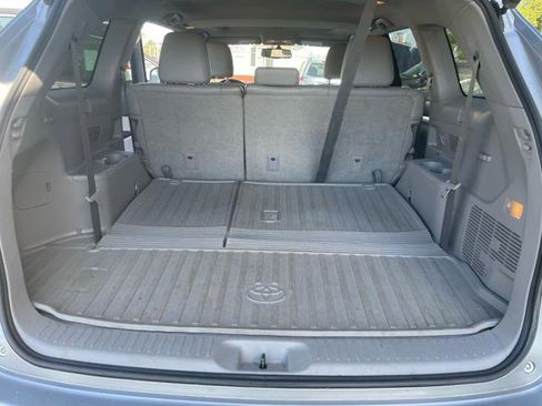 Used 2015 Toyota Highlander XLE image 18