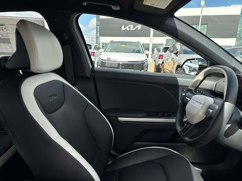 New 2026 Kia K4 GT-Line image 13