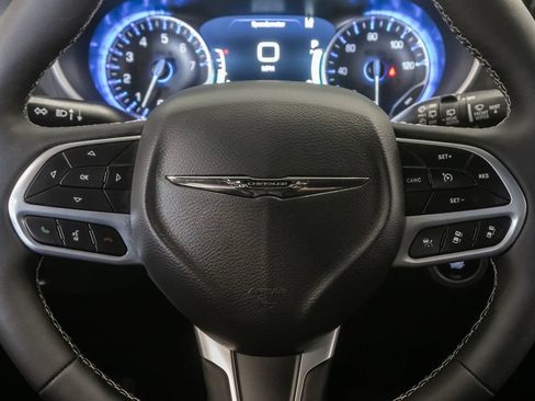 New 2026 Chrysler Pacifica Select FWD image 14