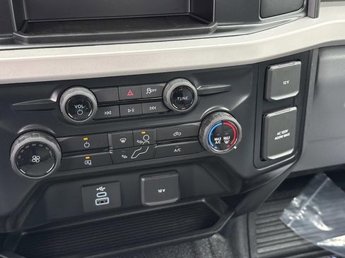 New 2025 Ford F350 XL w/ XL Chrome Package image 16
