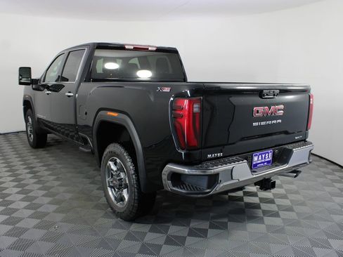 New 2026 GMC Sierra 2500 SLT AWD/4WD image 23