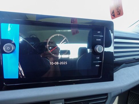 New 2026 Volkswagen Jetta SE image 17