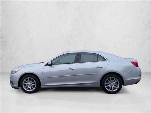 Used 2014 Chevrolet Malibu LT w/ Power Convenience Package image 9