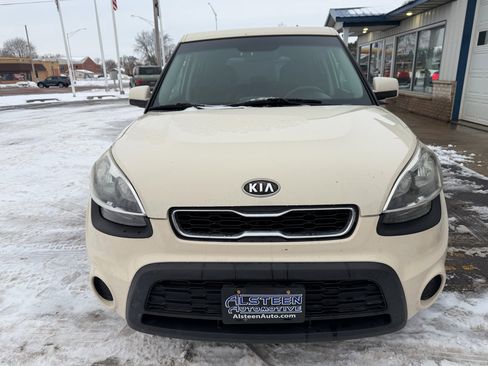 Used 2012 Kia Soul 5dr Wgn Auto Base image 8