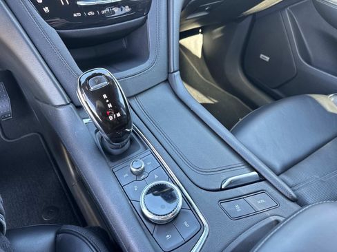 Used 2020 Cadillac XT6 Premium Luxury w/ Platinum Package image 20