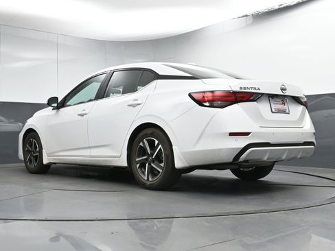 Certified 2024 Nissan Sentra SV image 25