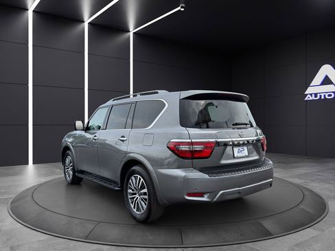 Used 2022 Nissan Armada SL RWD image 4