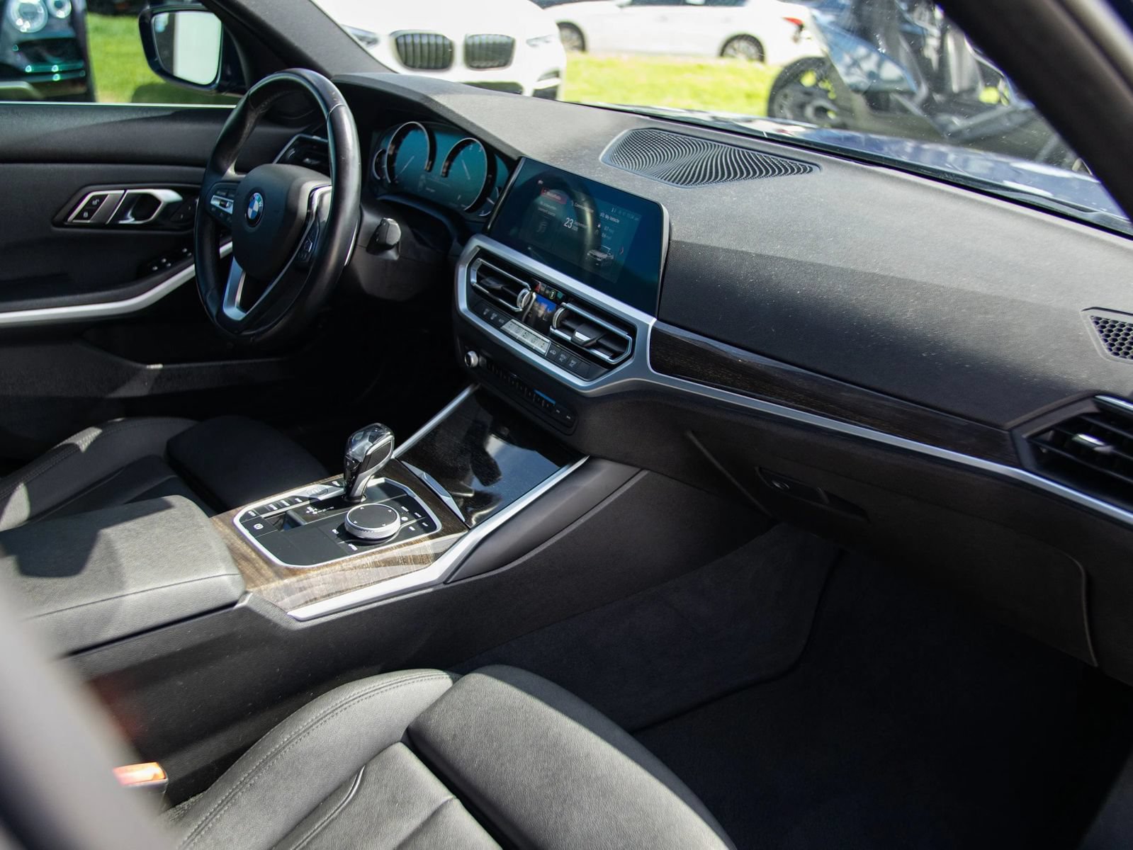 Used 2020 BMW 330i xDrive Sedan AWD/4WD image 24