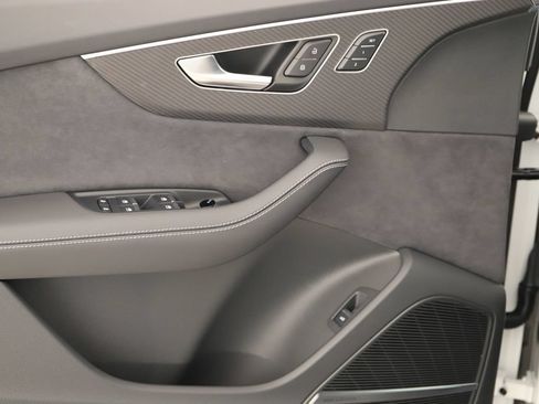 New 2026 Audi SQ7 Premium Plus AWD/4WD image 22