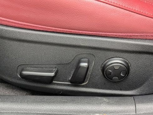 Used 2022 Kia Stinger GT1 w/ Red Interior Color Package RWD image 20
