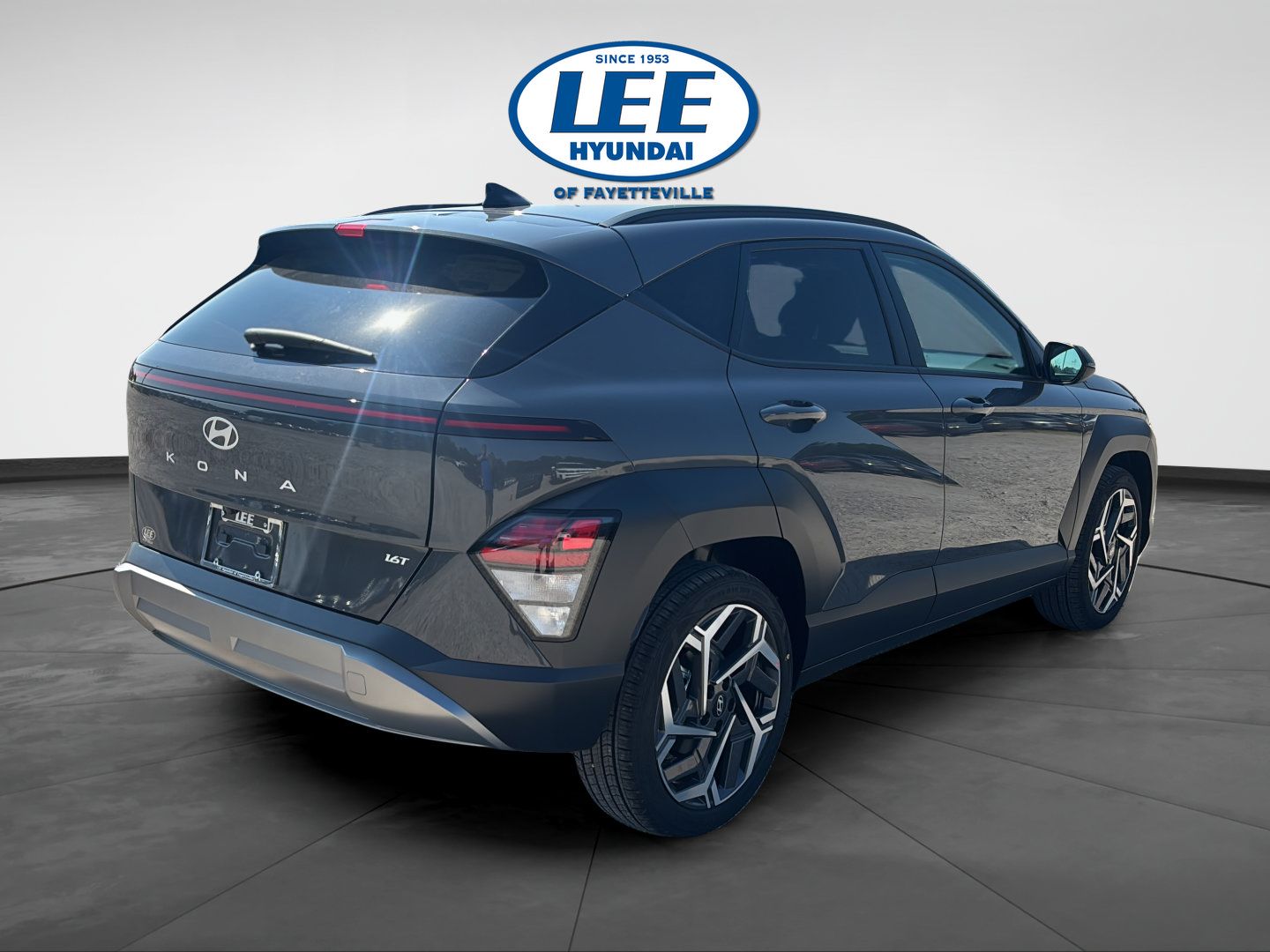 New 2027 Hyundai Kona SEL Premium FWD image 3