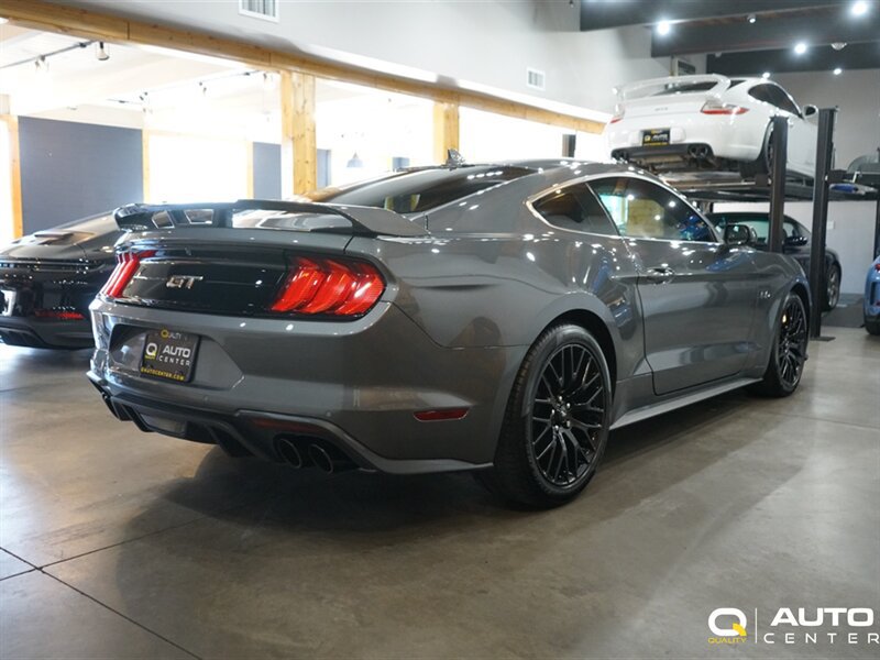 Used 2021 Ford Mustang GT Premium w/ GT Performance Package RWD image 4