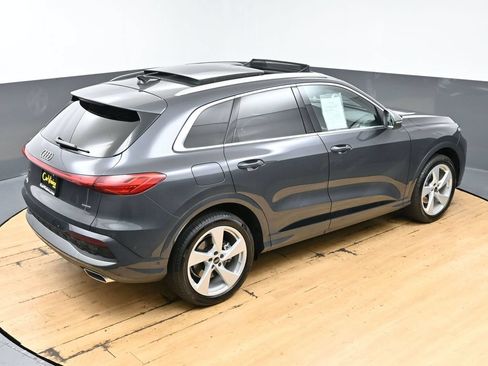 Used 2025 Audi Q5 Prestige AWD/4WD image 47
