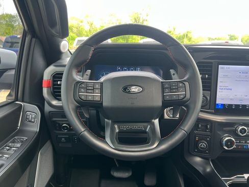 Used 2025 Ford F150 Raptor AWD/4WD image 41