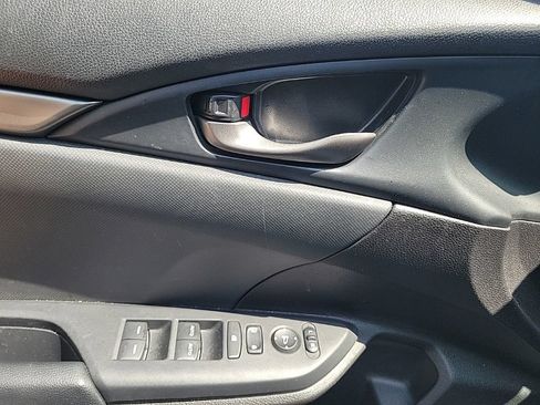 Used 2021 Honda Civic Sport image 13