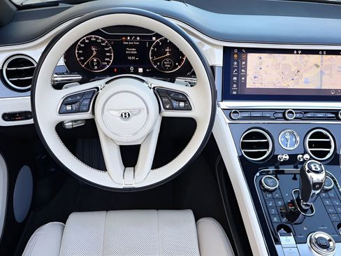 Used 2024 Bentley Continental GT AWD/4WD image 21