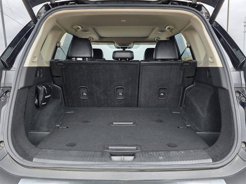 Used 2022 Nissan Rogue Platinum w/ Head-Up Display Package image 25