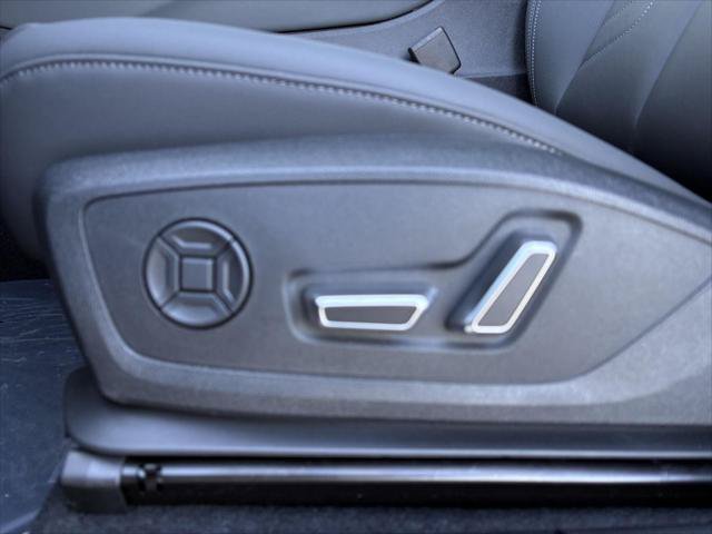 New 2026 Audi Q3 quattro 2.0T AWD/4WD image 11