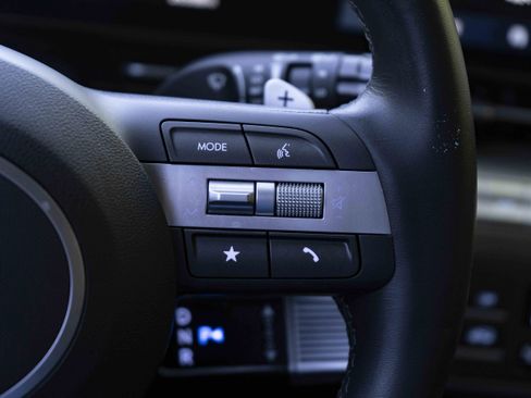 Used 2024 Hyundai Kona SEL w/ Convenience Package image 21