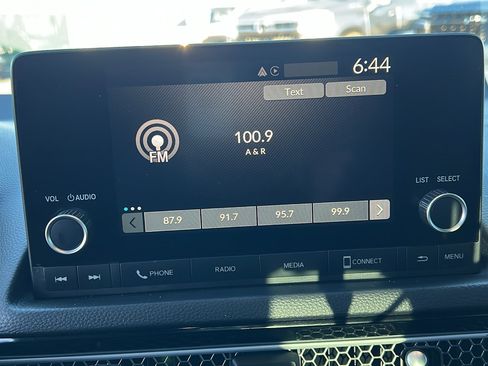 Used 2025 Honda Civic Sport image 22