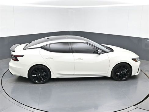 Used 2023 Nissan Maxima SR w/ Sport Mat Group image 41