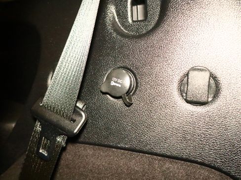 Used 2018 Dodge Durango SXT w/ 3rd Row Seating Group image 42