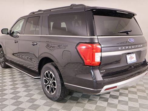 Used 2023 Ford Expedition Max XLT image 24