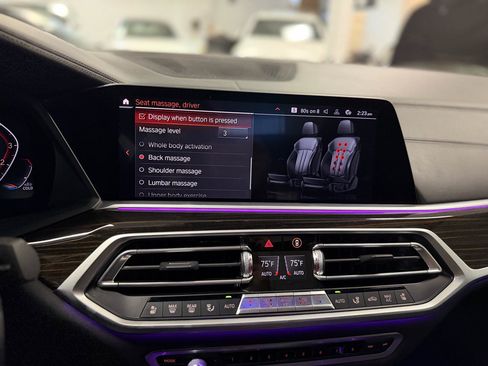 Used 2019 BMW X7 xDrive50i w/ Luxury Seating Package AWD/4WD image 33