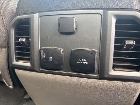 Used 2021 Ford F250 XLT w/ XLT Premium Package image 25