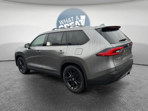 New 2026 Toyota Grand Highlander Platinum image 6