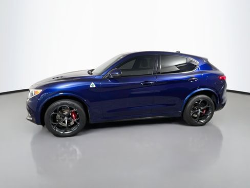 Used 2018 Alfa Romeo Stelvio Quadrifoglio w/ Convenience Package AWD/4WD image 9