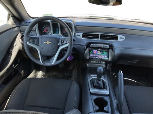 Used 2015 Chevrolet Camaro LS RWD image 14