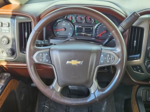 Used 2015 Chevrolet Silverado 1500 High Country w/ High Country Premium Package image 14