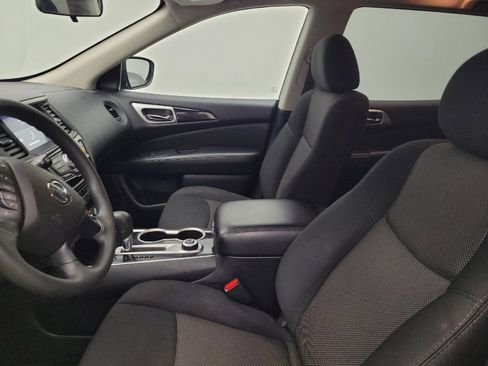 Used 2020 Nissan Pathfinder S AWD/4WD image 17