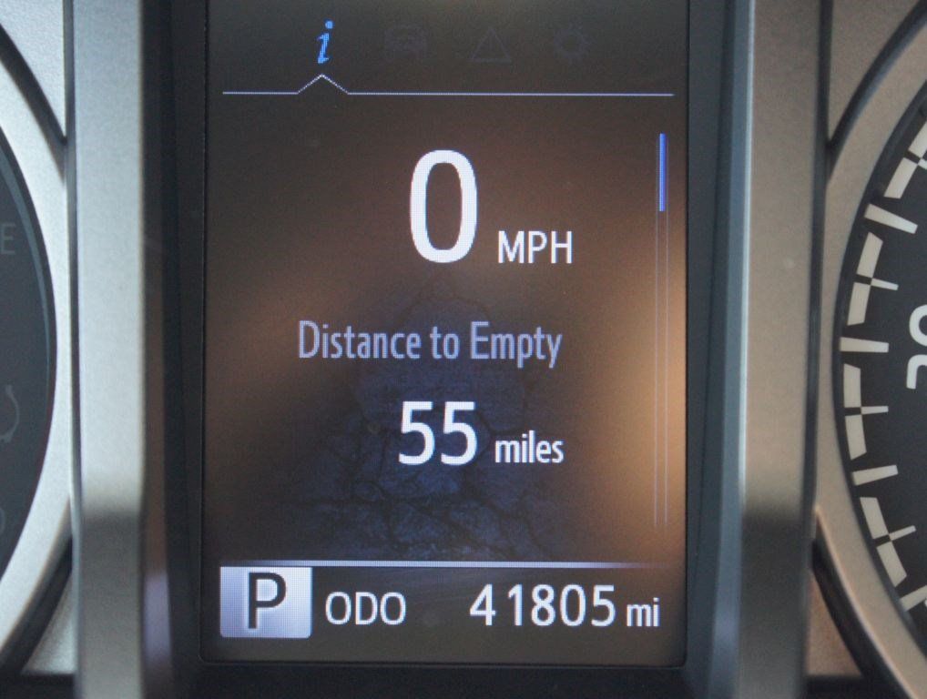 Used 2021 Toyota Tacoma SR5 RWD image 4