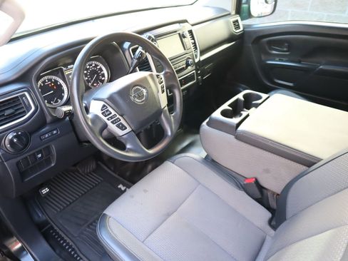 Used 2019 Nissan Titan S w/ S Utility Package image 30